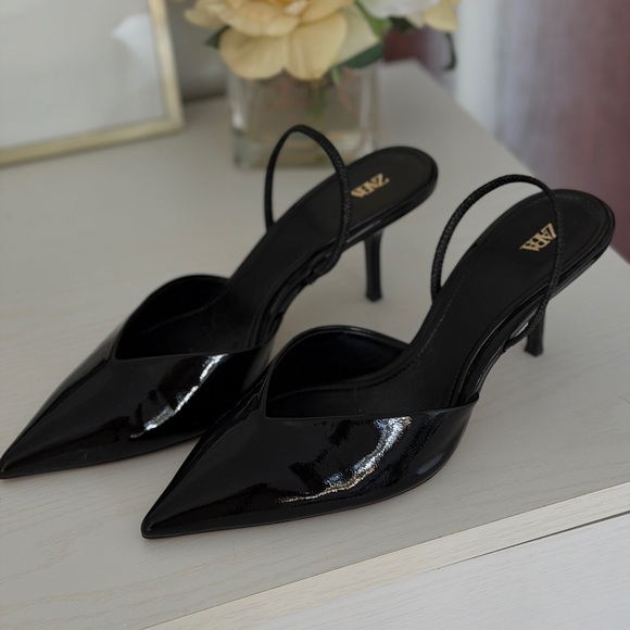 Zara Shoes - Zara Glossy Black Slingback Heels